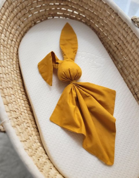 Miękka przytulanka DOUDOU kocyk króliczek z bawełny - Musztarda