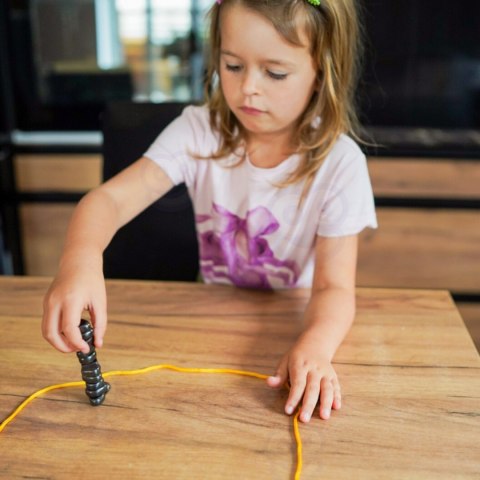 WOOPIE Gra Kamienie Magnetyczne w Sznurku 20 el.