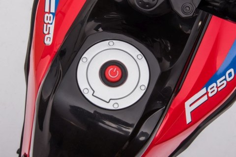 ND24_11949 Motor Na Akumulator BMW F850 Czerwony 5904665995747