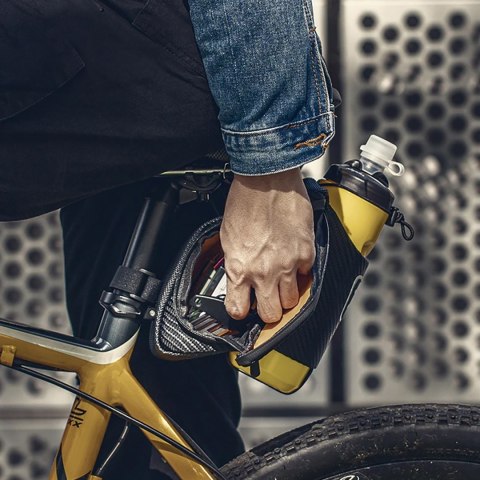 Torba rowerowa pod siodełko z kieszonką na butelkę bidon 1.5l - czarna