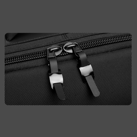 Plecak torba Premium na laptopa 15.6'' z paskiem USB 42x8x28cm - czarny