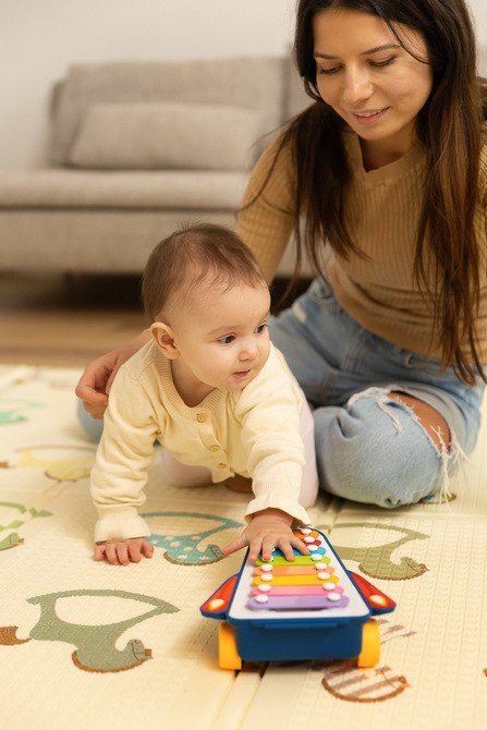 ZABAWKA EDUKACYJNA - TĘCZOWE CYMBAŁKI