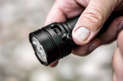 LATARKA AKUMULATOROWA USB 3300LM OSRAM P9 LED