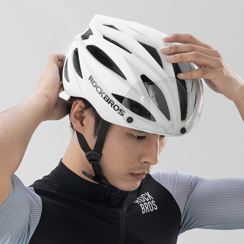 Kask rowerowy z szybką odpinanymi okularami z filtrem UV unisex - biały mat