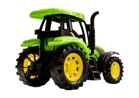 Traktor z przyczepą