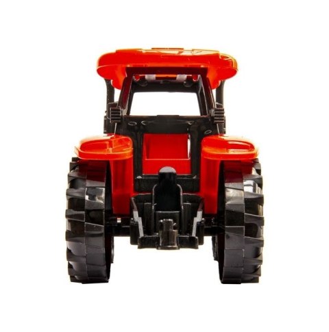 Traktor z przyczepą