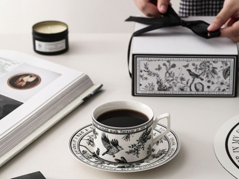 Filiżanka ze spodkiem