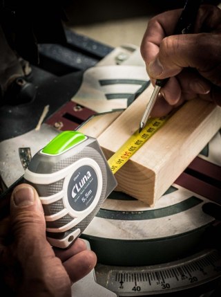 MIARA ZWIJANA LAL AUTO LOCK 5,5 M