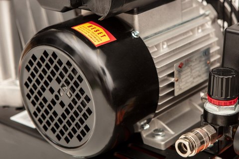 Kompresor olejowy 150 l, 230V