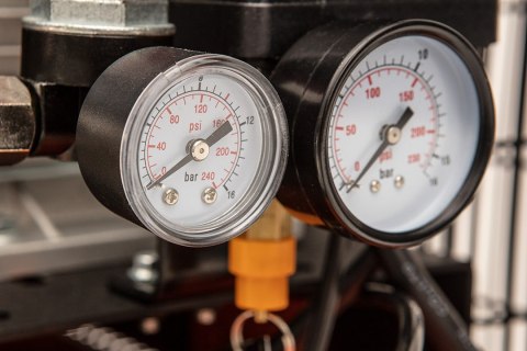 Kompresor olejowy 150 l, 230V