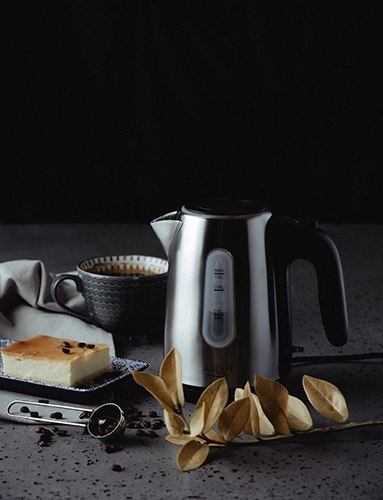 AD 1273 Czajnik metalowy 1,0 l