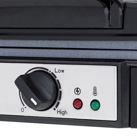 AD 3049 Gofrownica 1800w