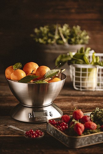 AD 3134 Waga kuchenna z misą