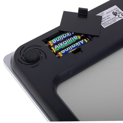 AD 8175 Waga łazienkowa - led