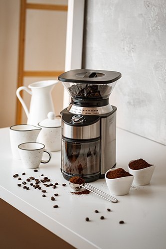 CR 4443 Młynek do kawy ze stożkowym żarnem