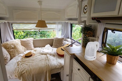 MS 1276 Czajnik plastikowy 1,0 l