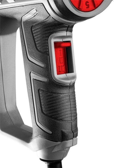 Opalarka 2000W, zakres temperatur:I: 50°C, II: 50-550°C, III: 50-550°C, walizka