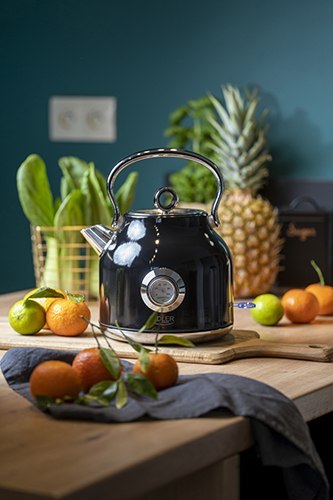 AD 1346 black Czajnik metalowy z termometrem 1,7l strix