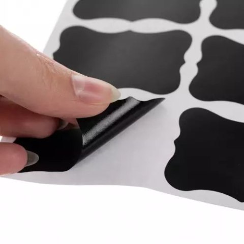 Etykiety samoprzylepne