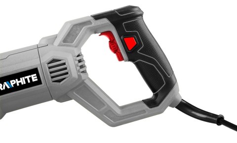 Pilarka szablowa 710W