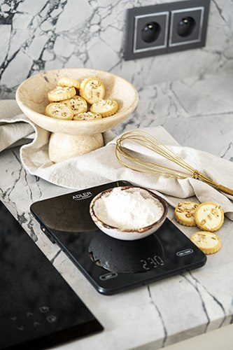 AD 3177 black Waga kuchenna 10kg ładowana przez usb