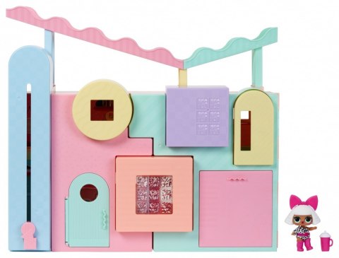 Domek z laleczką - piasek kinetyczny l.o.l.