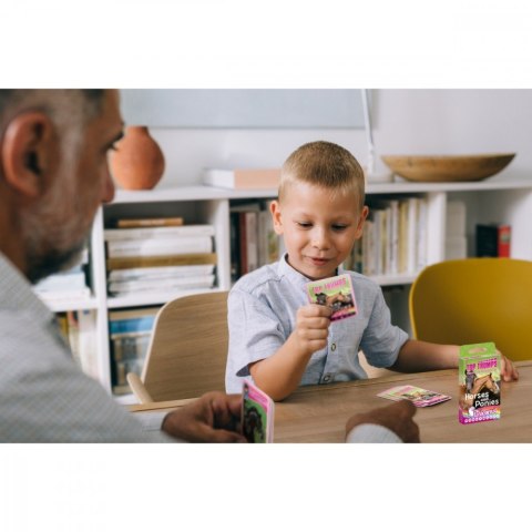 Gra karciana top trumps konie, kucyki i jednorożce