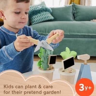 Wooden mały ogrodnik zestaw drewnianych roślin i narzędzi