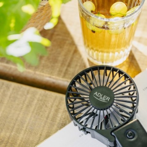 AD 7336 Wentylator przenośny | składana rączka | na baterie aa