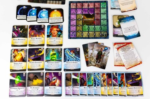 Gra aeons end: wioska na południu