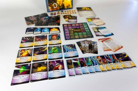 Gra aeons end: wioska na południu