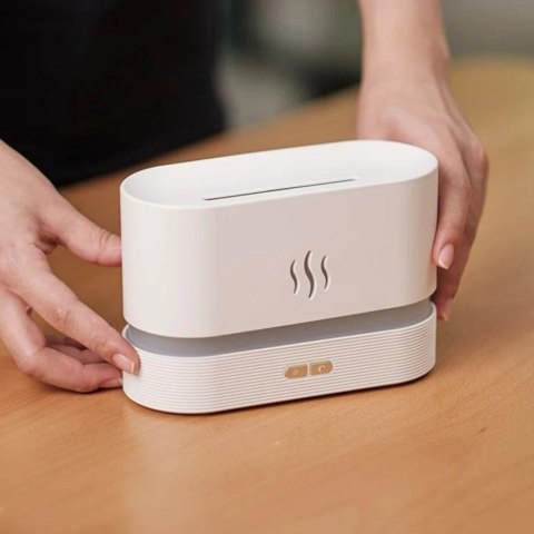 AG743C Nawilżacz powietrza biały rbg