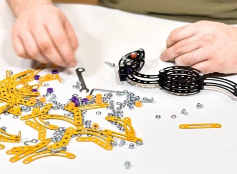 Zestaw konstrukcyjny mały konstruktor dinozaury pterodactyl