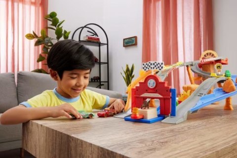 Zestaw cars disney pixar