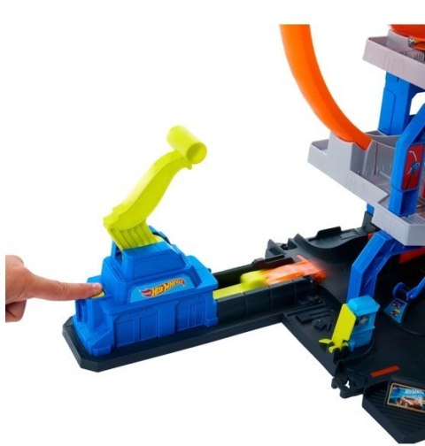 Zestaw city mega garaż gigapętla tor wyścigowy