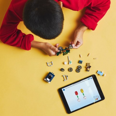 Klocki city 60459 zestaw wyścigówek: samolot kontra łóżko szpitalne