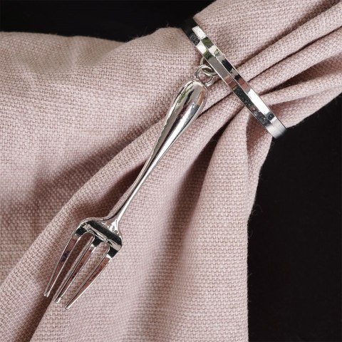 Obrączki pierścienie ringi na serwetki metalowe srebrne sztućce 4 szt.